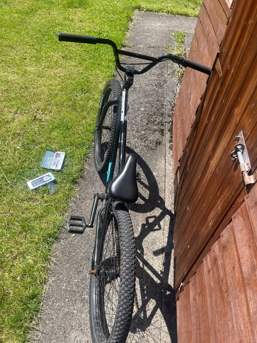 BMX bike - Image 2
