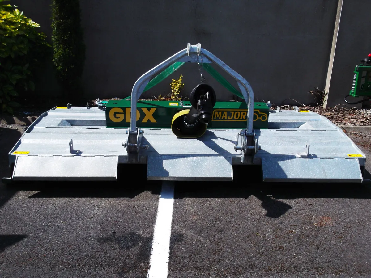 FARM MACHINERY - Image 1