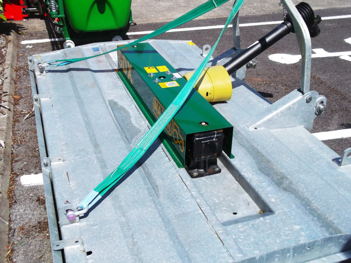 FARM MACHINERY - Image 2