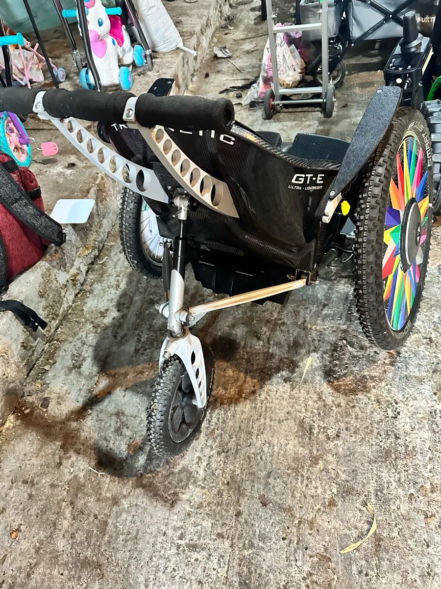 Trekinetic GTE Off road Electric Manual Wheelchair - Image 3