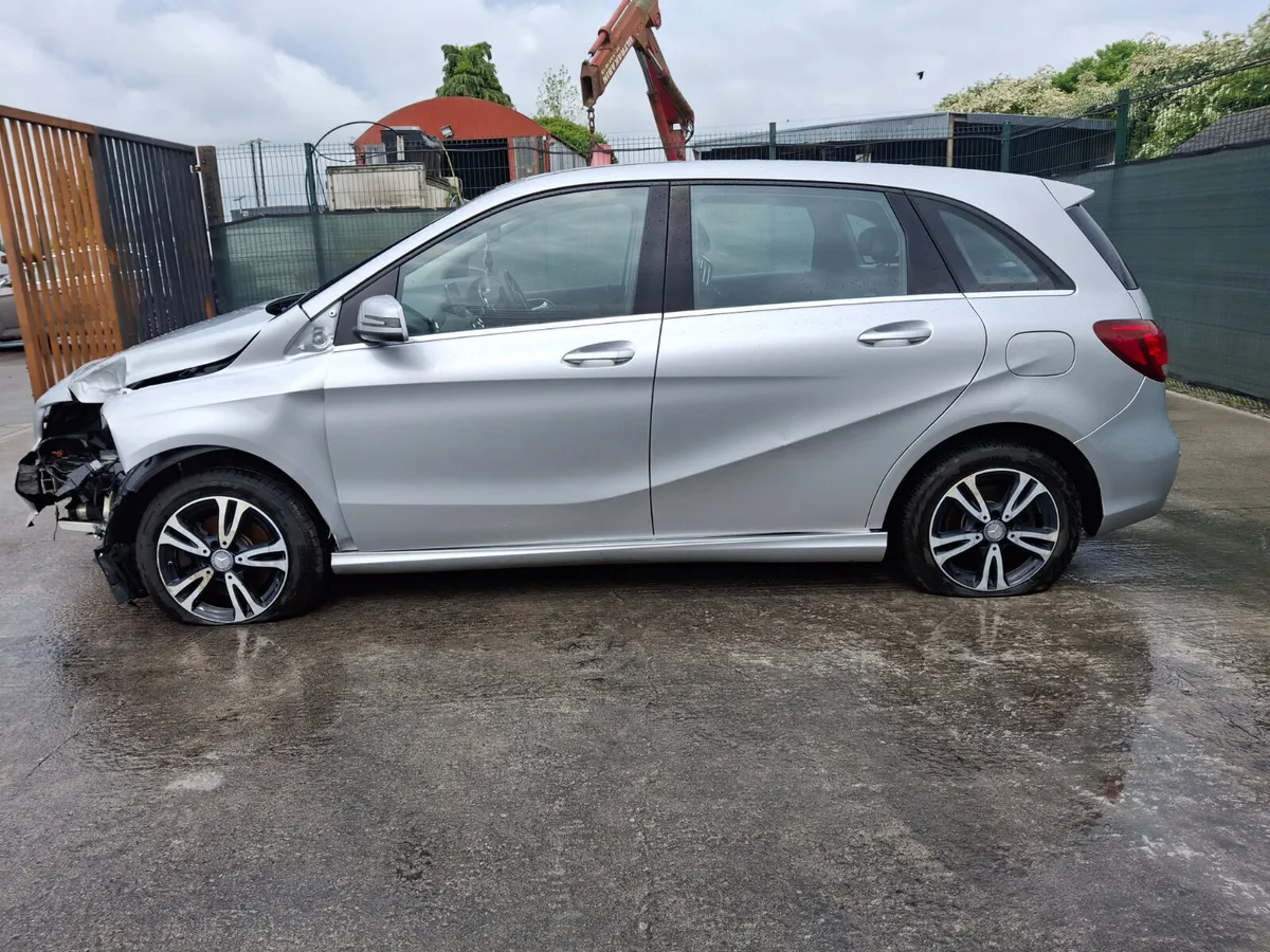 *2016 Mercedes B-Class Cdi Automatic - Image 3