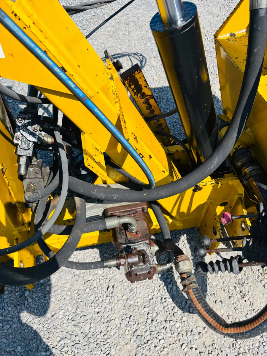 Twose Hedgecutter - Image 4