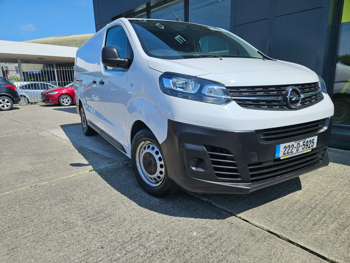 Opel Vivaro 1.5 Diesel - Image 1