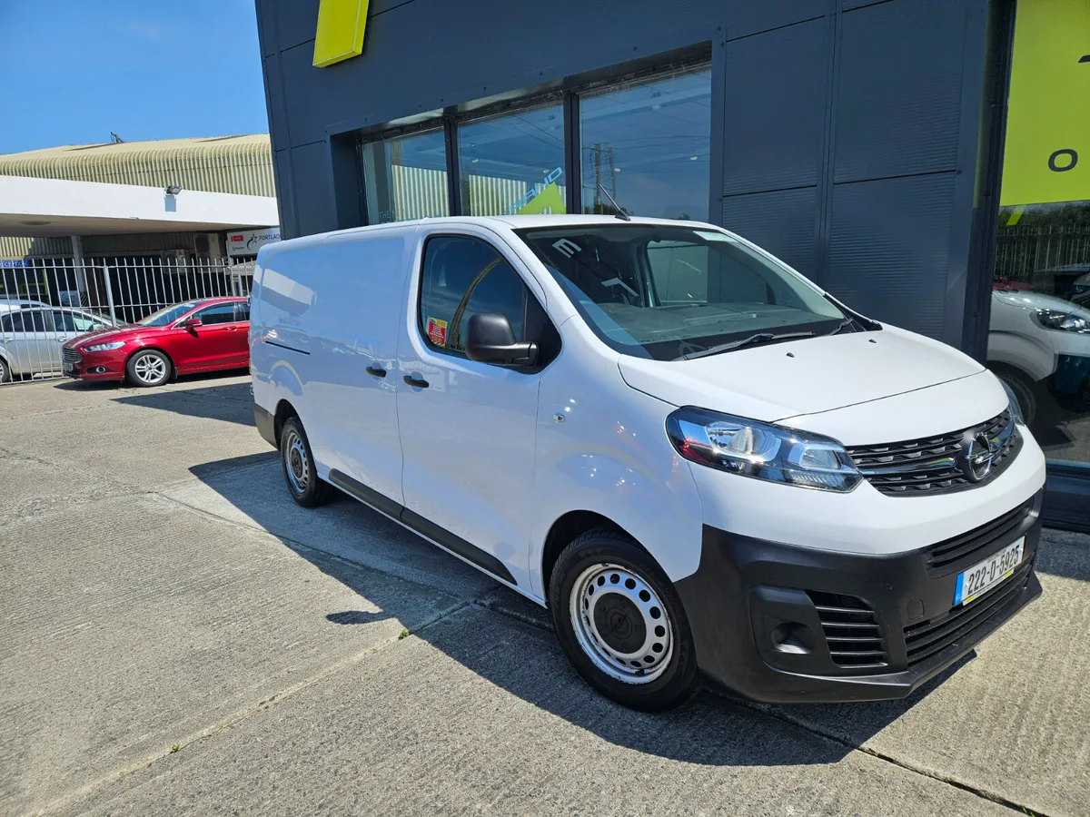 Opel Vivaro 1.5 Diesel - Image 2