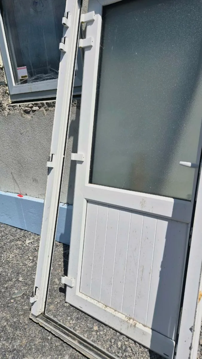 External  doors - Image 2