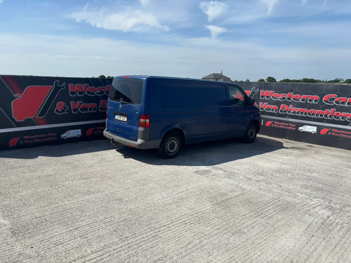 2006 vw transporter 1.9 tdi  for dismantling - Image 2