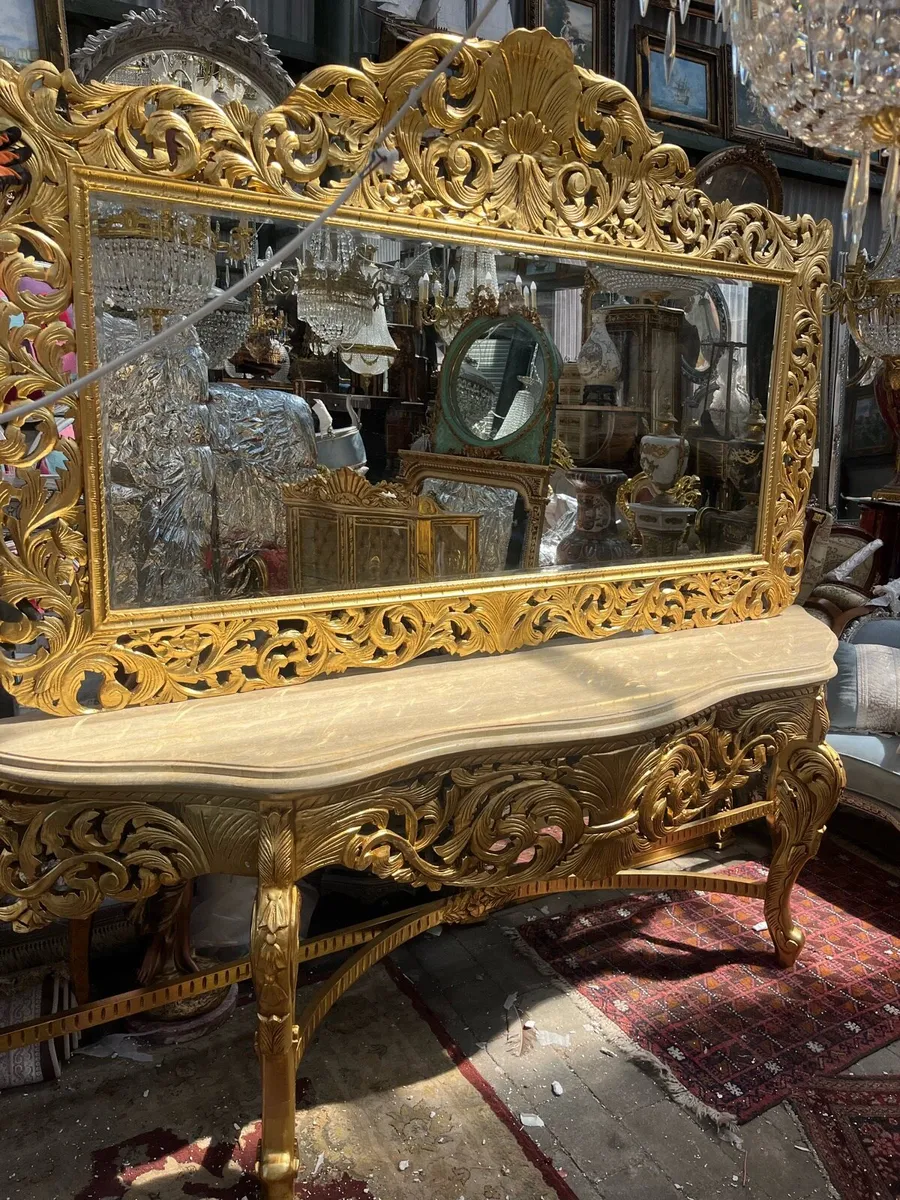 Terence Clifford Antiques Sale - Image 1
