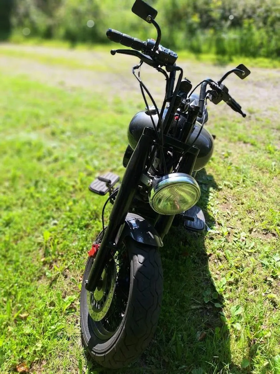 YAMAHA XVS 1100 - Image 2