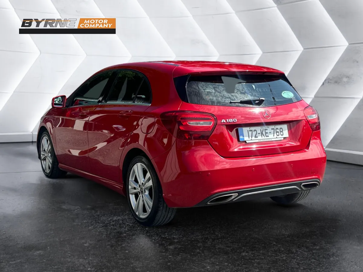 MERCEDES BENZ A180, AUTO - Image 2