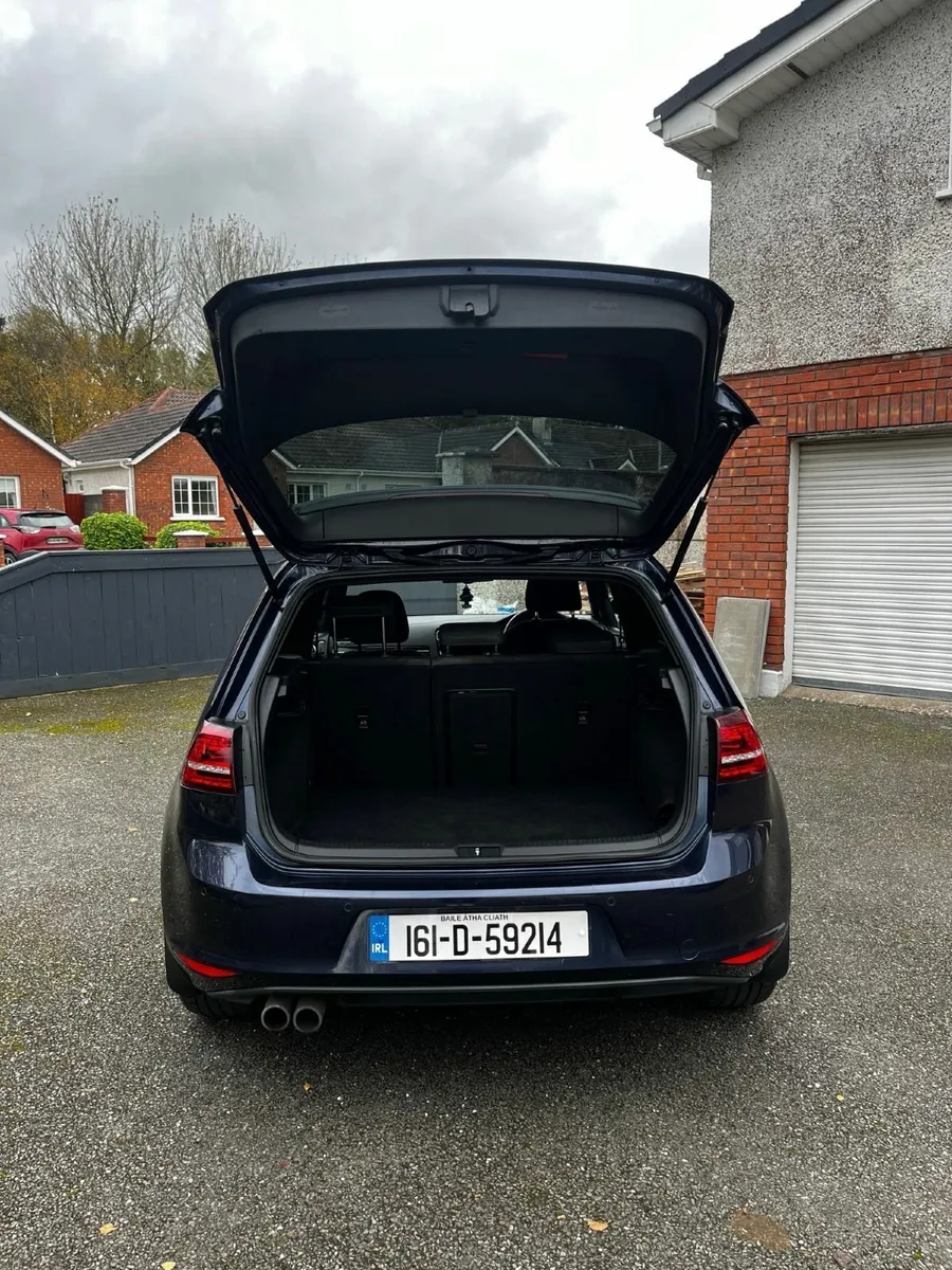 Volkswagen Golf GTE 1.4 Petrol / Plug-in Hybrid - Image 2