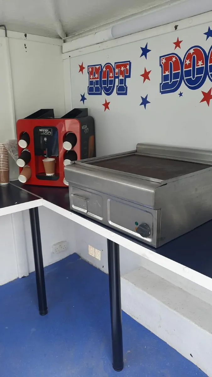 Mobile catering trailer.   ✨£4950✨ - Image 2