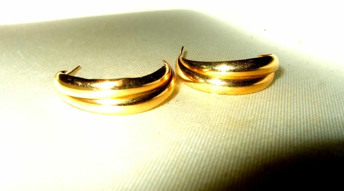Vintage Hallmarked 14ct Gold Earrings - Image 3