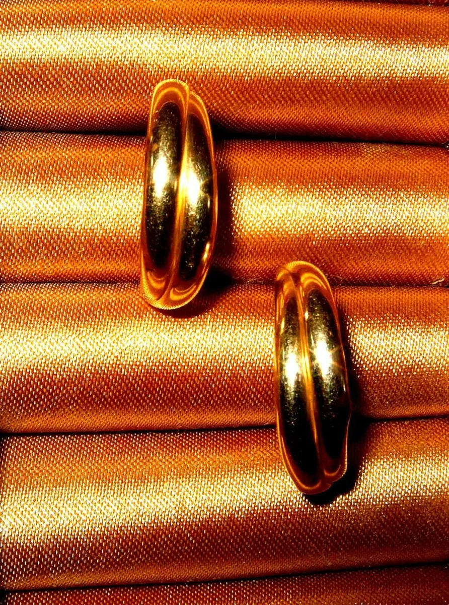 Vintage Hallmarked 14ct Gold Earrings - Image 4