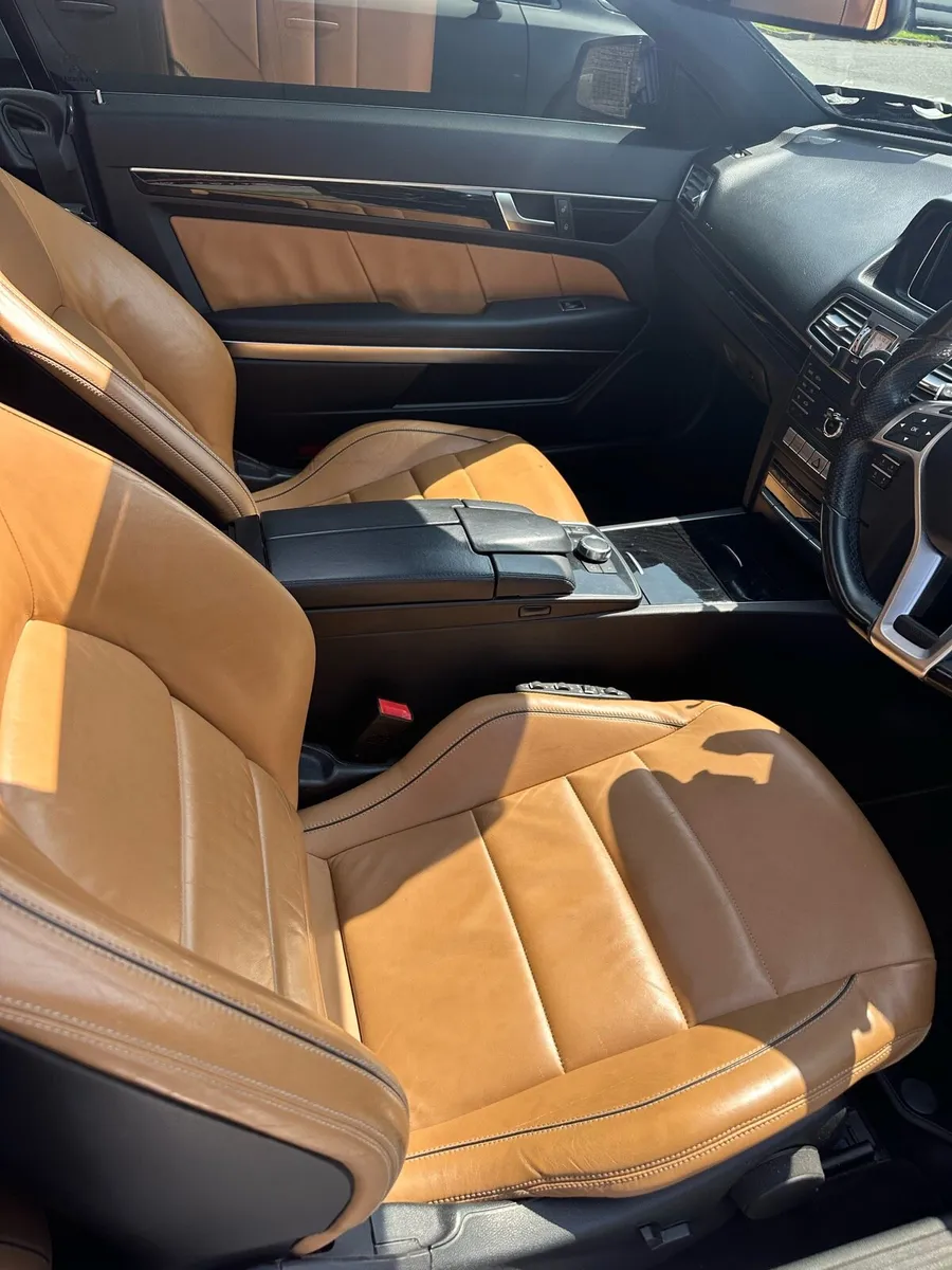 Mercedes E220D AMG Line - Image 4