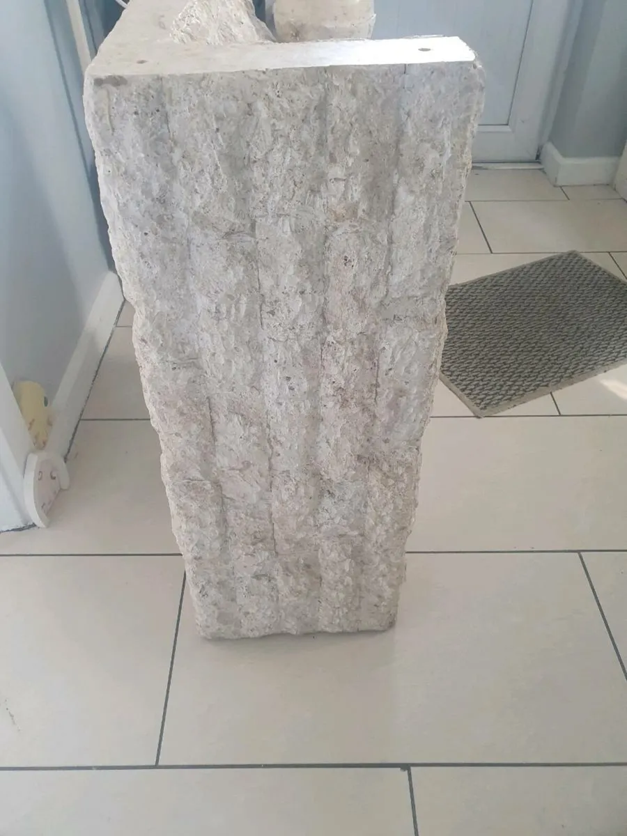 STONE TABLE - Image 4