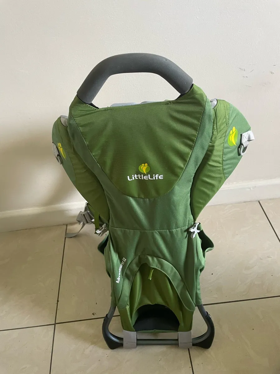 Little life adventurer 2 child carrier - Image 1