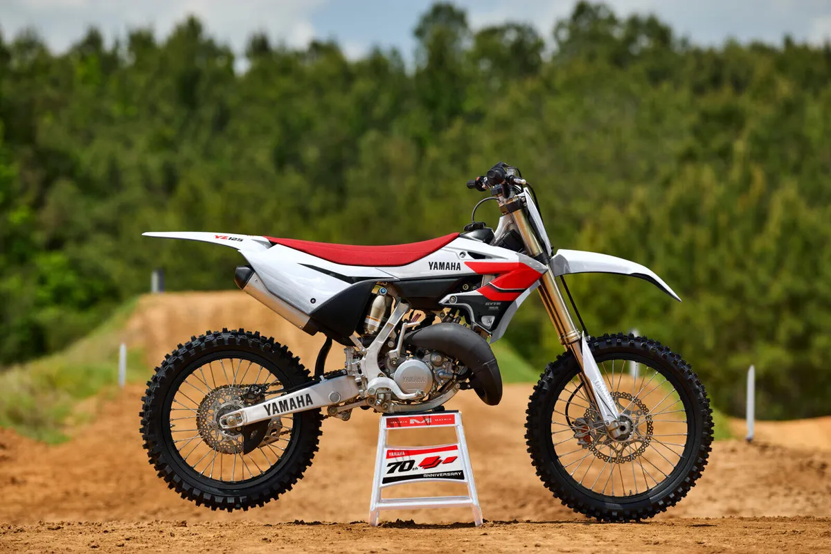 Yamaha YZ 125LC (26MY), 70th Anniversary-Pre Order - Image 3
