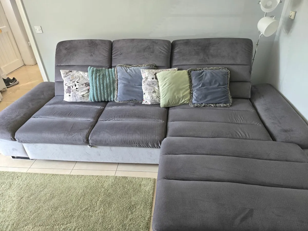 Corner sofa bed - Image 2