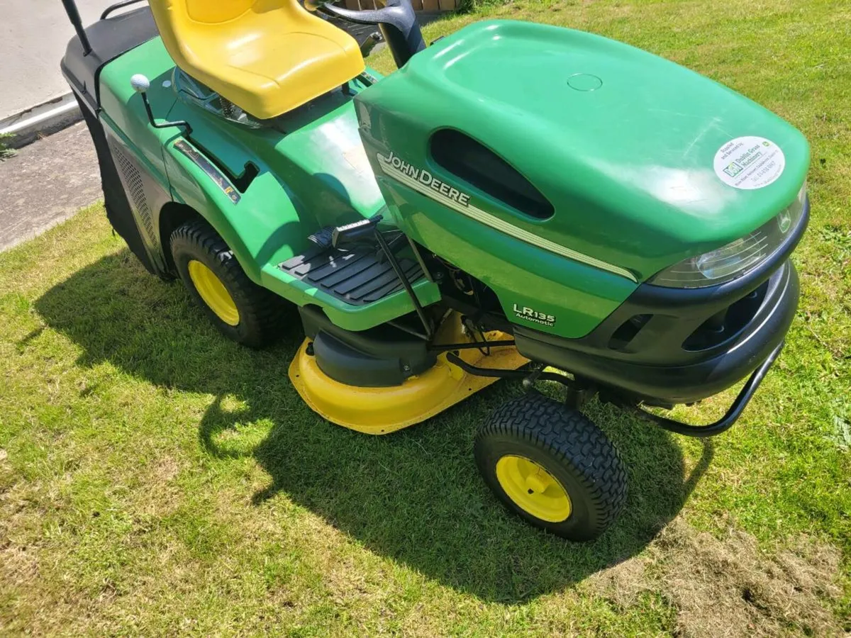 John deere lawnmower - Image 4