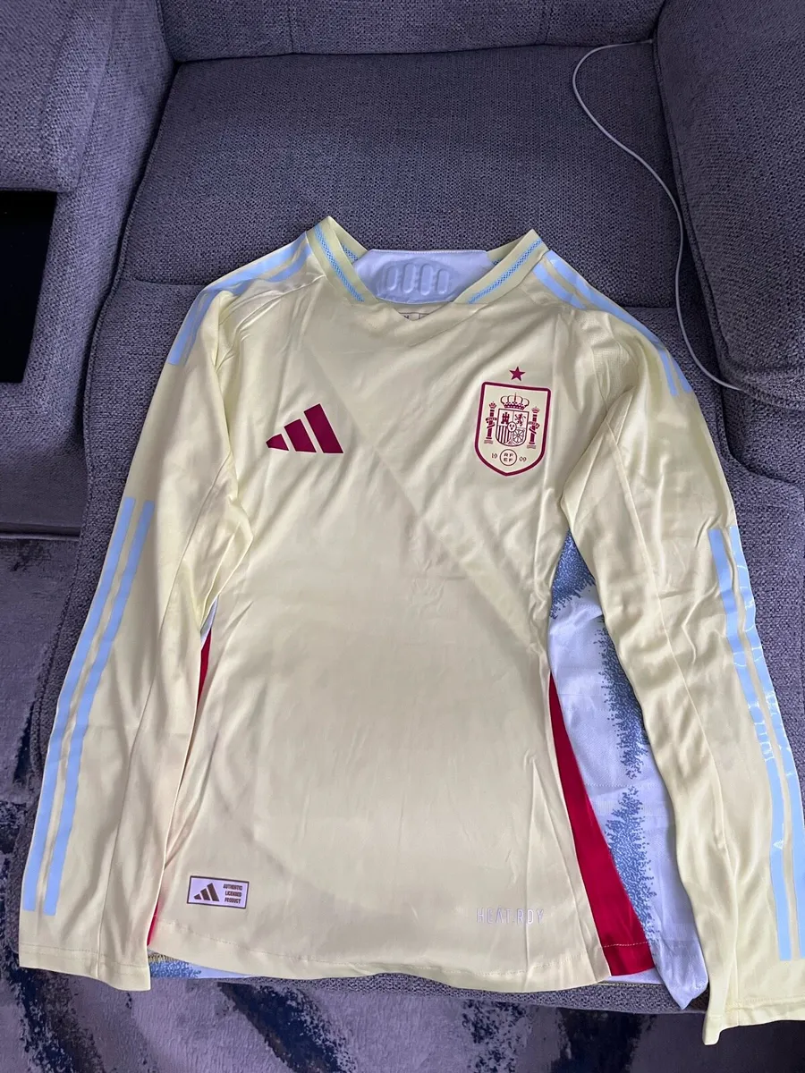 Adidas Spain - Image 1