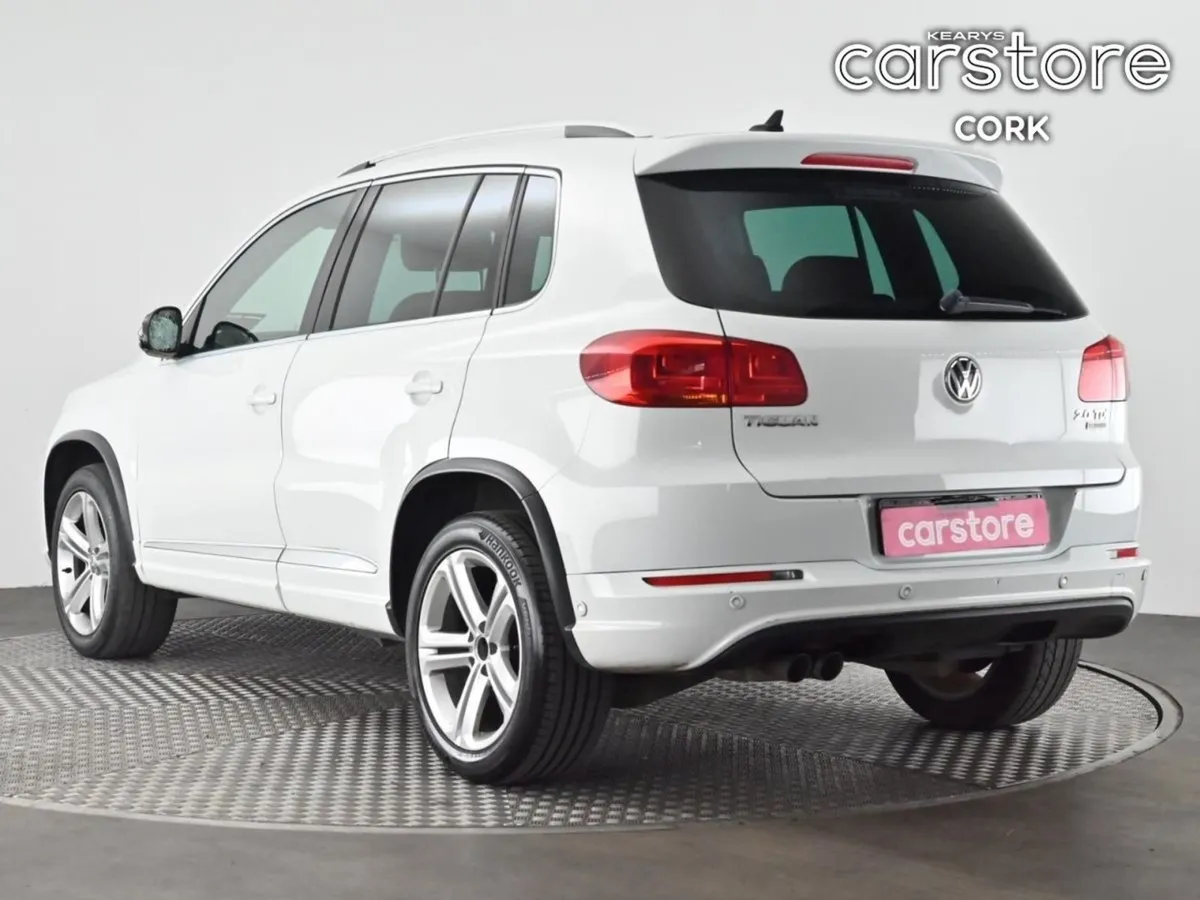 Volkswagen Tiguan 2.0 TDI 150HP BMT 4WD Sport Sty - Image 4