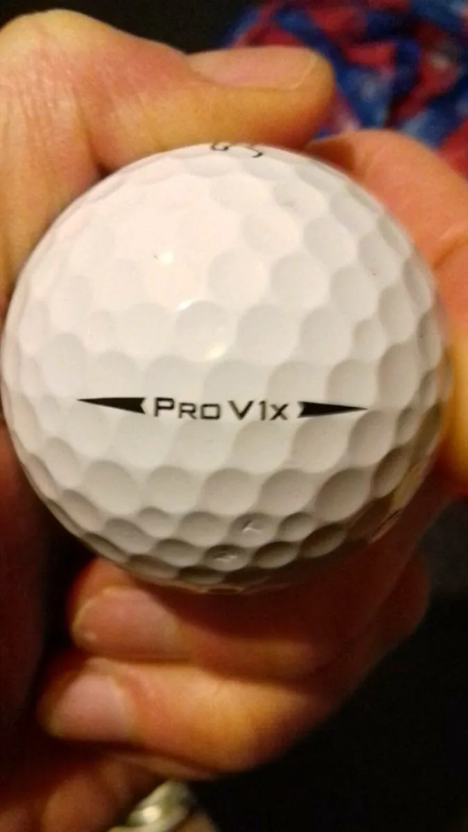 Golf balls - Image 1
