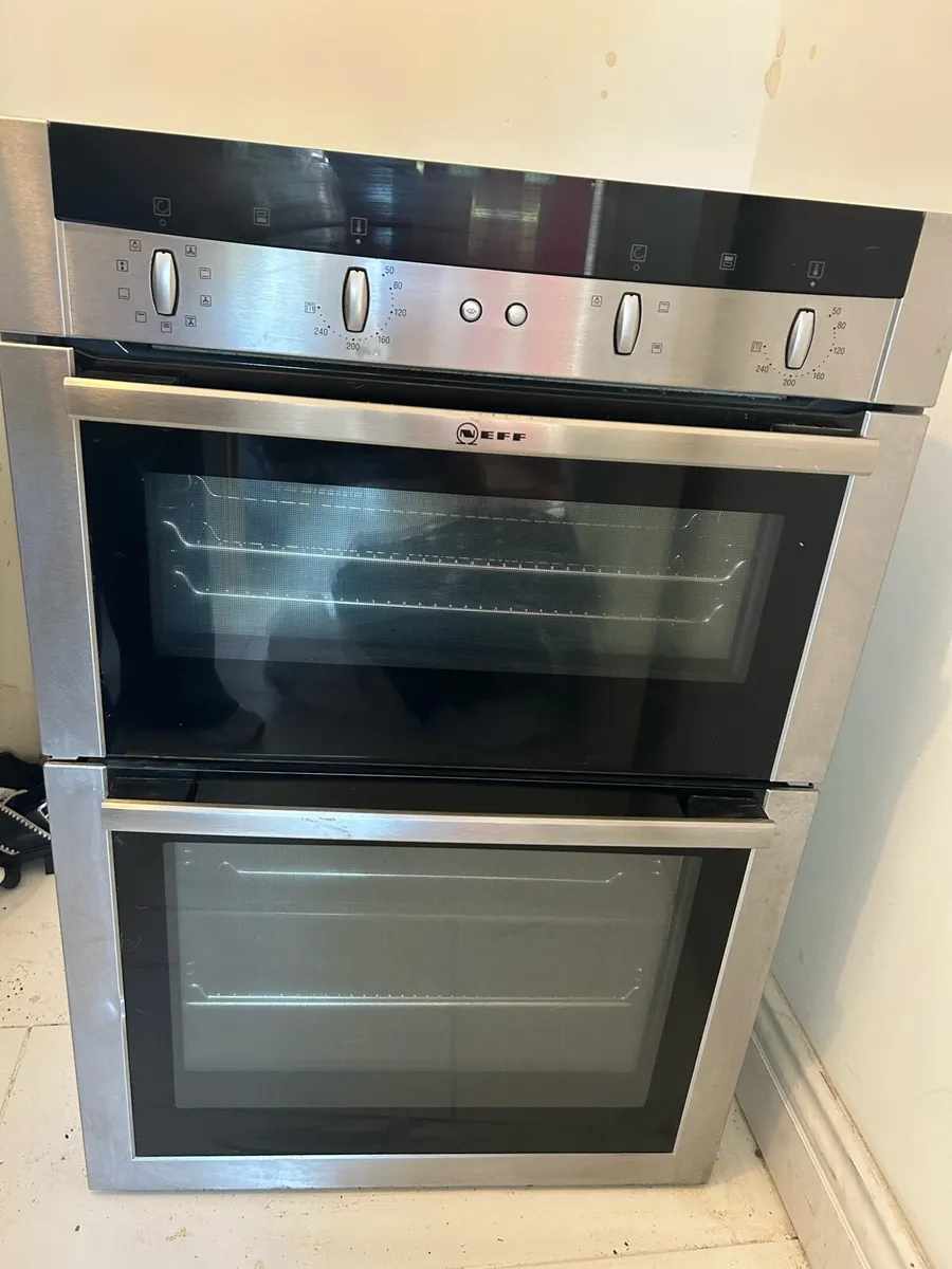 Oven - Image 1