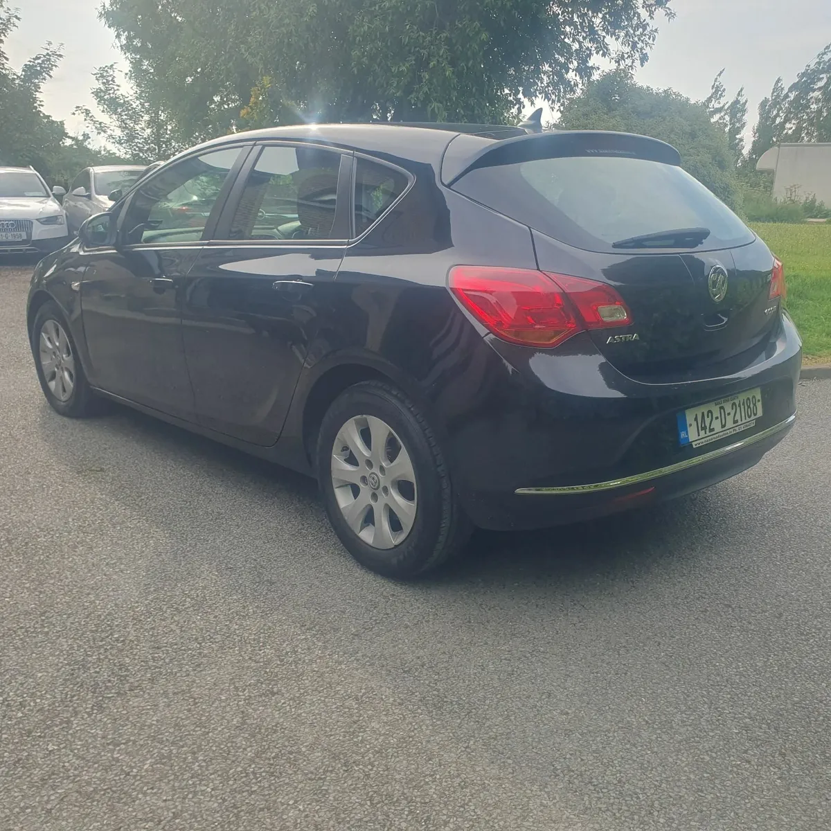 Vauxhall Astra 2014 Diesel - Image 4