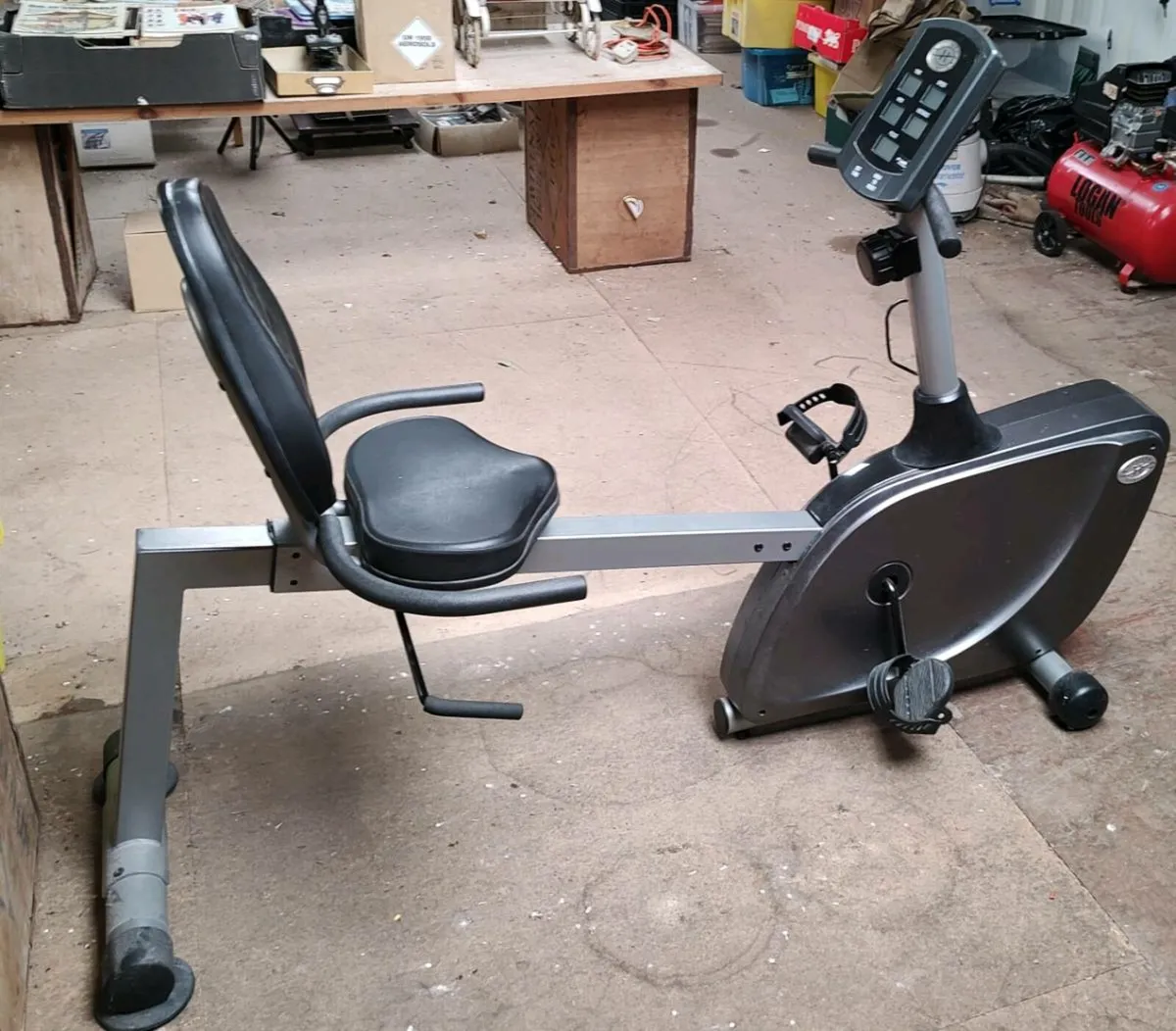 HORIZON EXERCISE BIKE. - Image 3