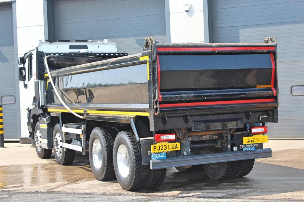 2023 RENAULT C- 430 8X4 STEEL BODY TIPPER - Image 4