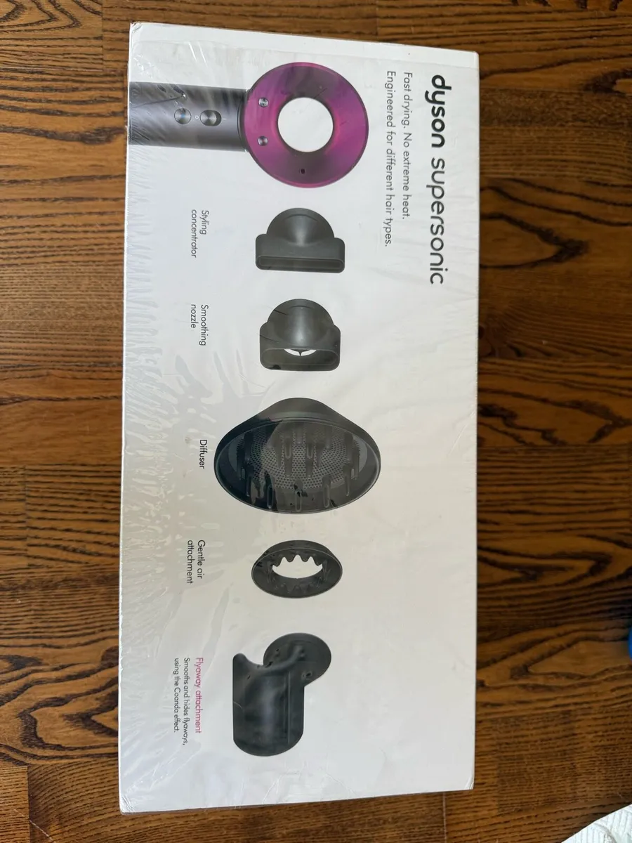 DYSON