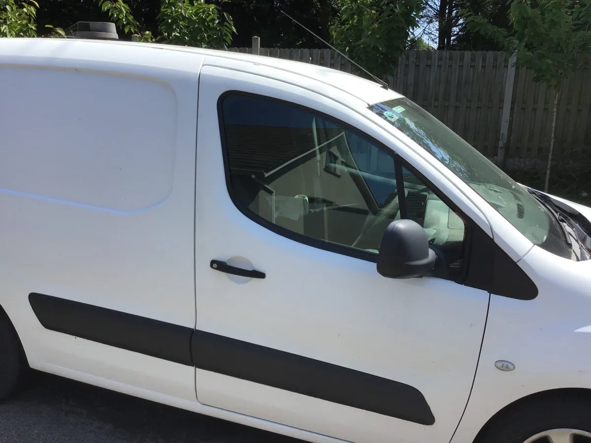 Peugeot Partner 2013 car trailer,hull - Image 1