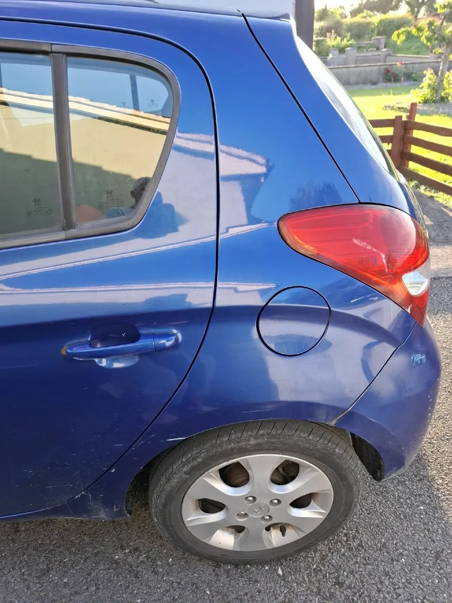 Hyundai i20 2010 - Image 4
