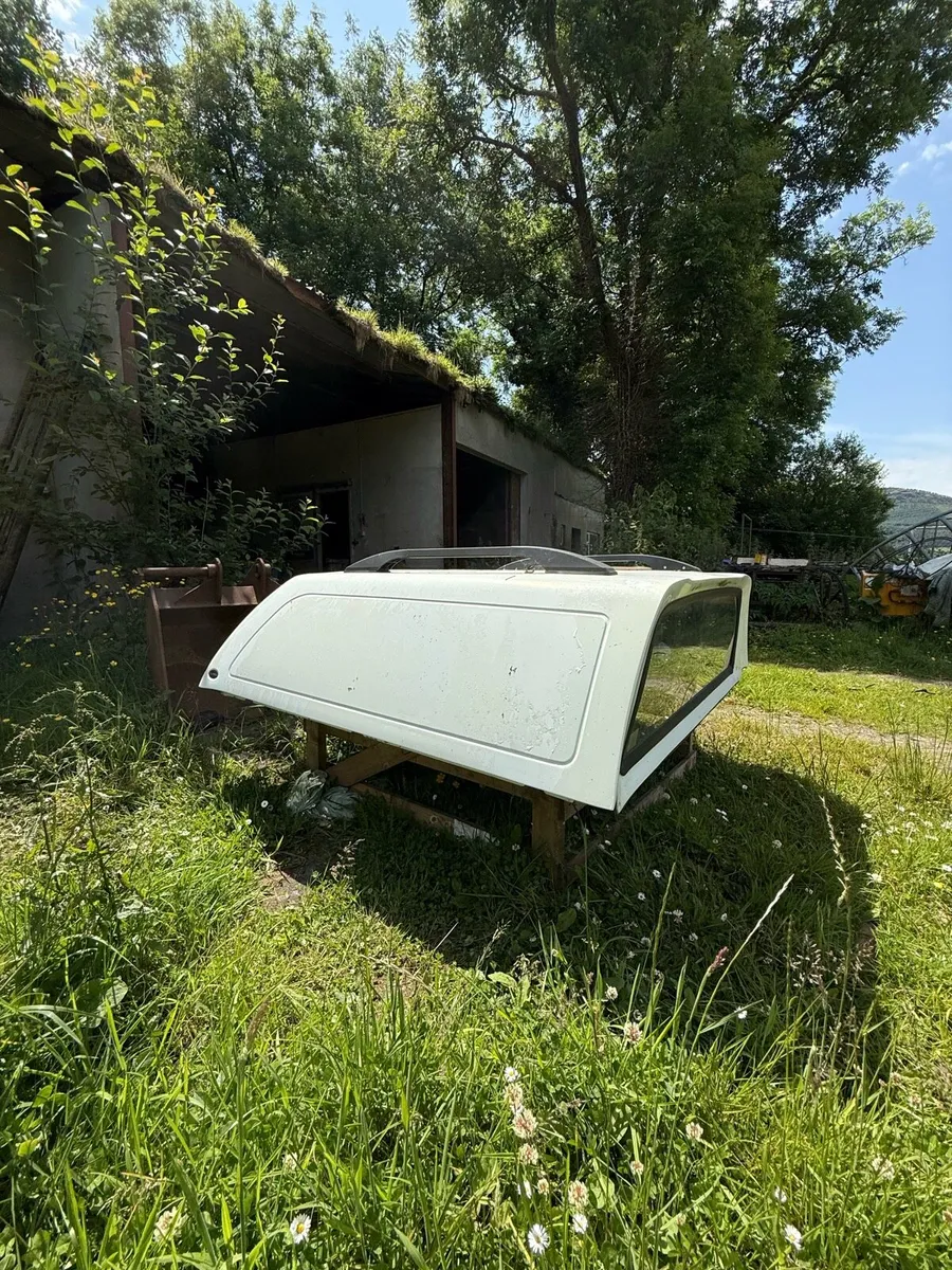 Mitsubishi L200 Canopy - Image 3