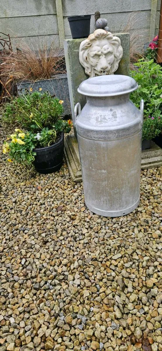 MILK CHURNS - Image 2