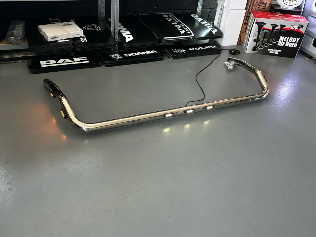 Roof bars , Low bars - Image 1