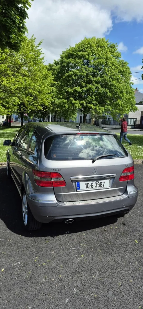 Mercedes-Benz B-Class 2010 - Image 3