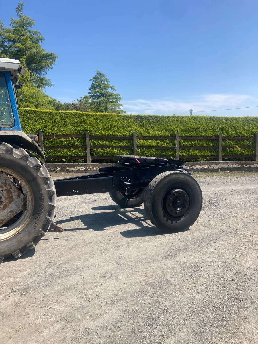 Dolly , tractor, ( lorry trailer ) 5th wheel - Image 1