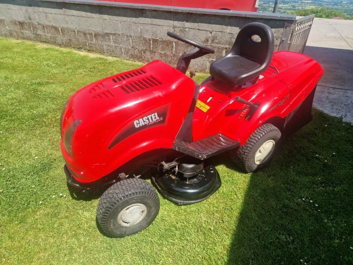 Castle Gardens hydro lawnmower for sale - Image 2