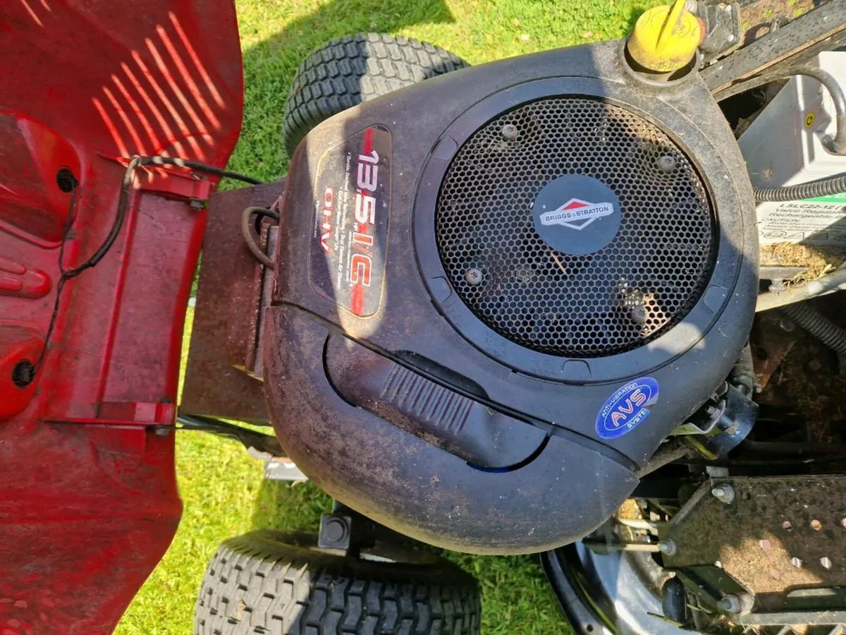 Castle Gardens hydro lawnmower for sale - Image 3