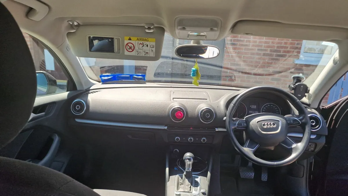 Audi A3 2014 - Image 2