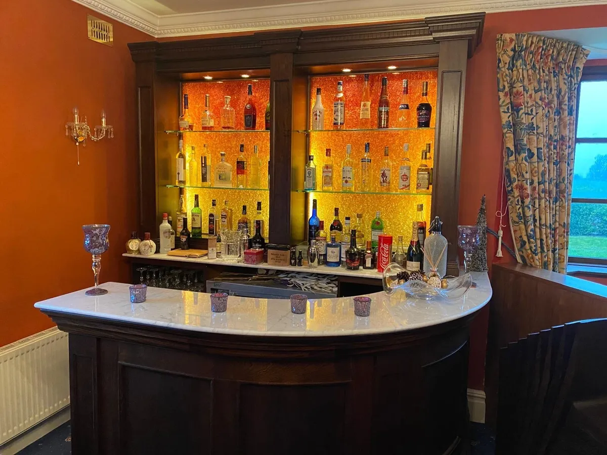 Home Bar - Image 2