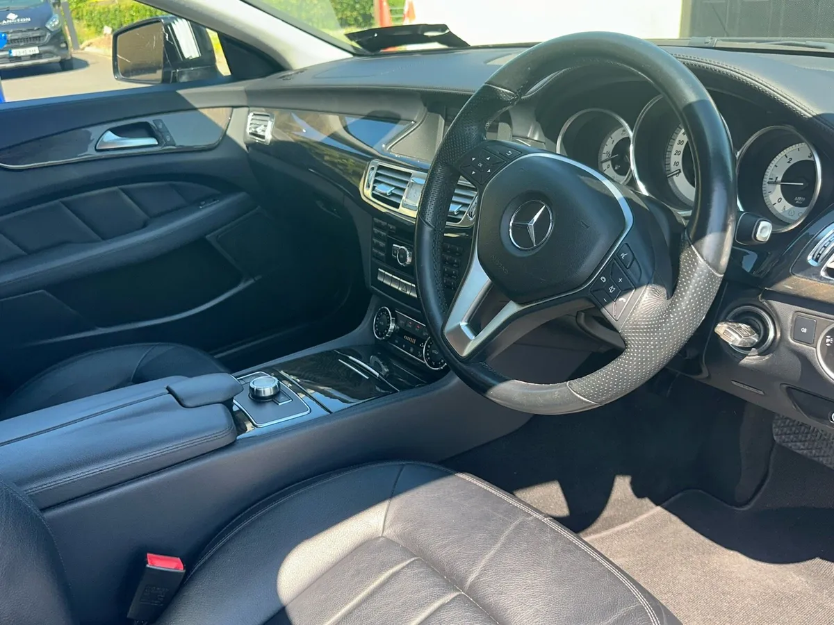 MERCEDES BENZ 250CDI - Image 4