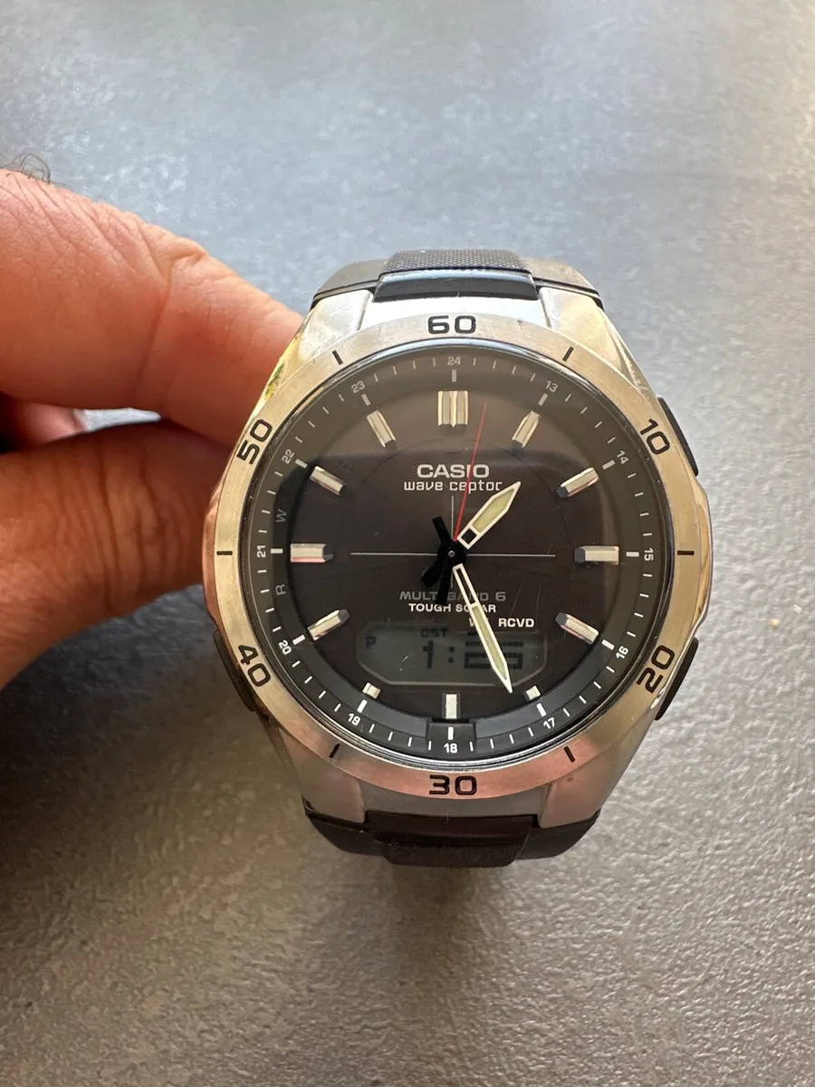 Casio Wave Ceptor Watch - Image 1