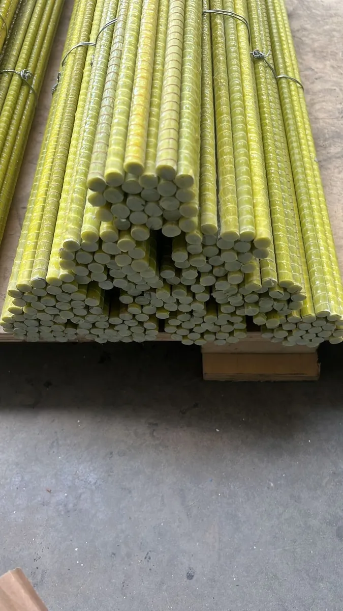 fiberglass bar - Image 1