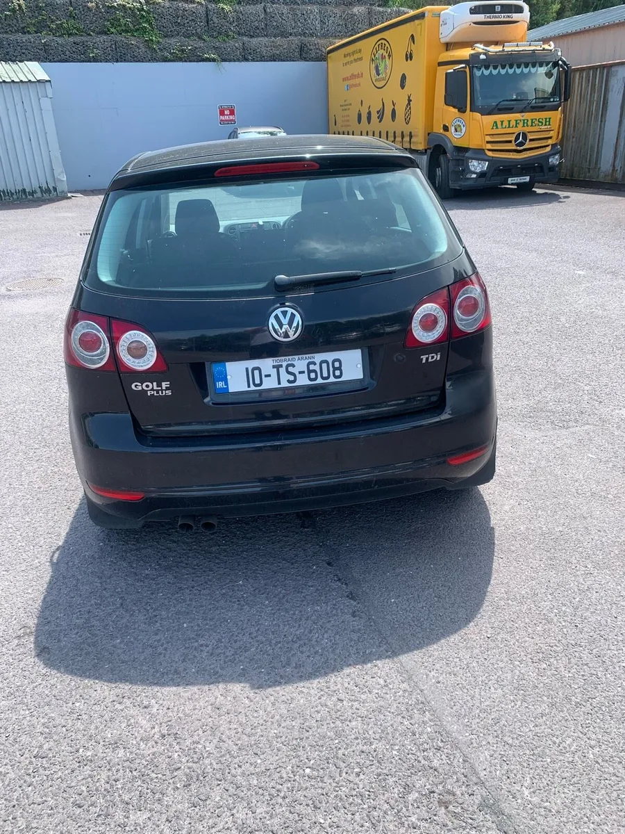 2010 VW Golf 2 L Tdi Nct 03/26 tax 07/25 - Image 2