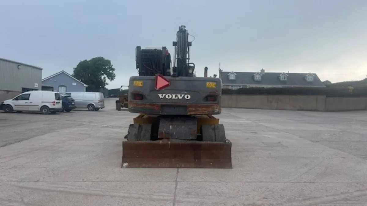 2007 Volvo EW 160B - Image 2