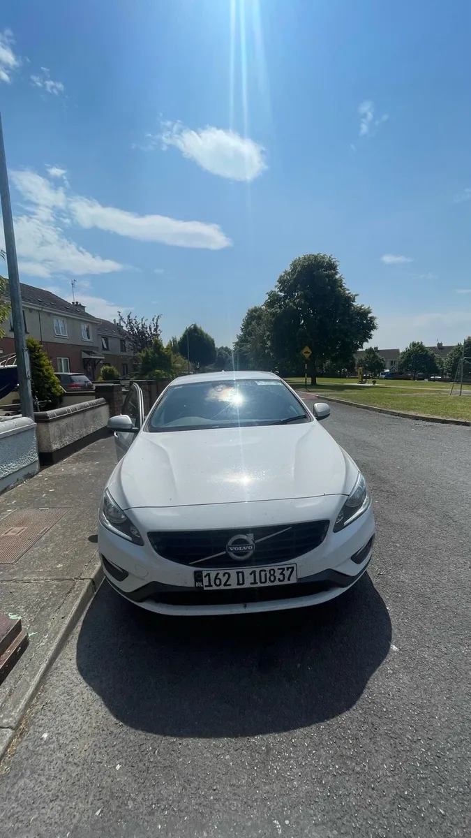 *VOLVO S60 D4* - Image 3