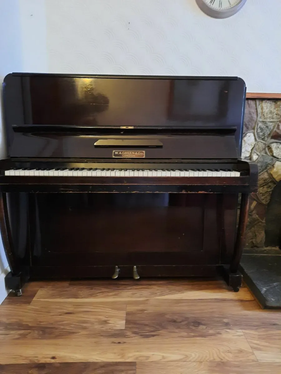 Piano - Image 2