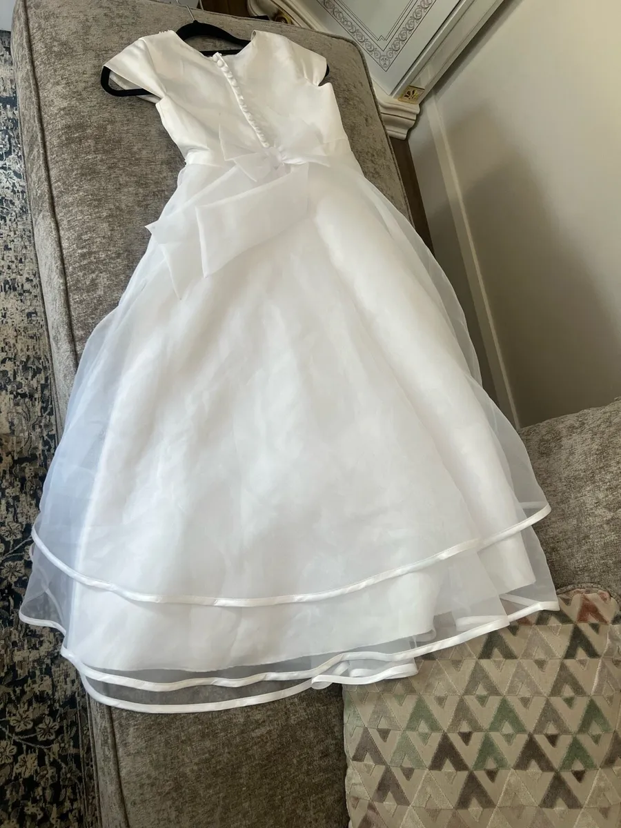 Communion dress - Image 4